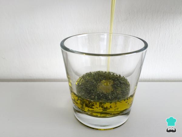 Recette de salade Caprese à l'avocat - Étape 6