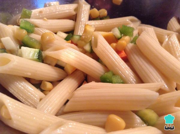 Recette de salade de pâtes au thon et légumes - Étape 5