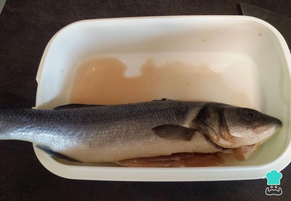 Recette de bar entier grillé - Étape 2