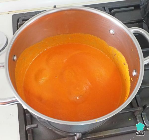 Recette de Boulettes de Viande Maison à la Tomate - Étape 2