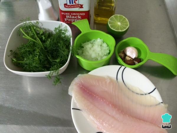 Recette de poisson au four en sauce - Étape 1