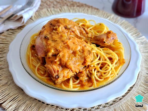 Recette de Nouilles Rouges au Poulet - Étape 9