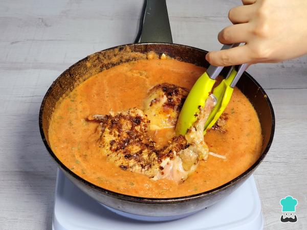 Recette de Nouilles Rouges au Poulet - Étape 6