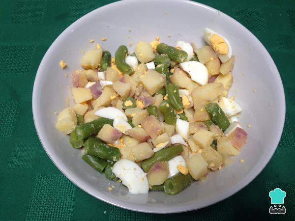 Recette de salade de haricots verts et pommes de terre. - Étape 6