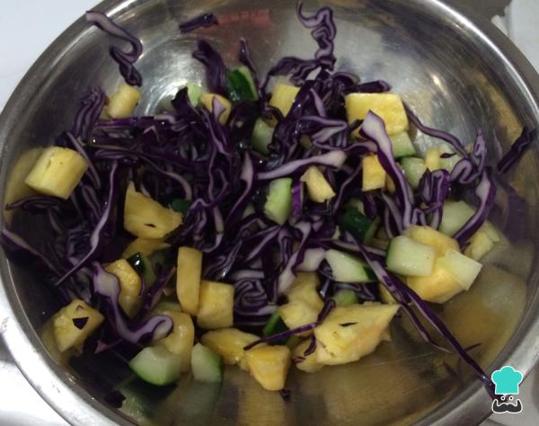 Recette de salade de chou rouge à l'ananas - Étape 3