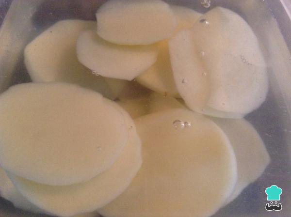 Recette Mérou au four avec pommes de terre au four - Étape 2