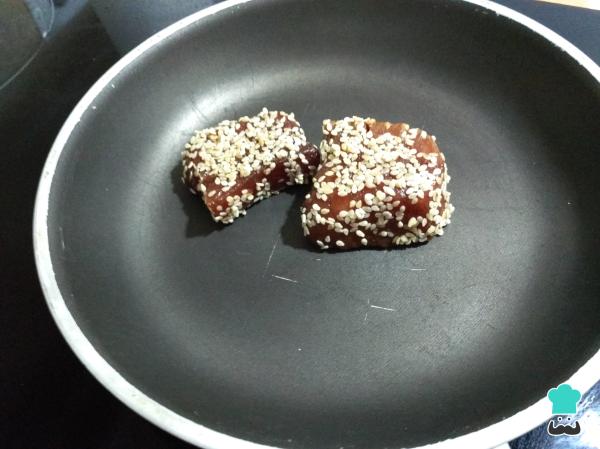 Recette de Tataki de thon au soja et sésame - Étape 5