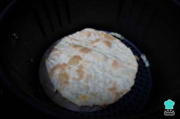 Recette de pizza à la friteuse à air – Étape 3
