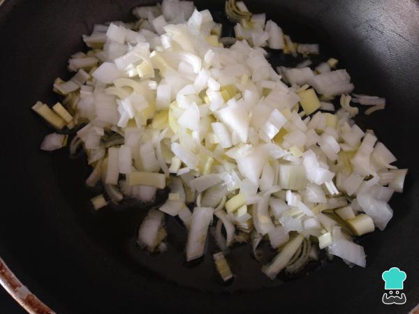 Recette de Lotte sauce aux noix - Étape 3