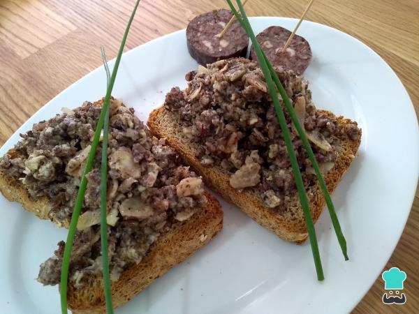 Recette d'œufs brouillés au boudin