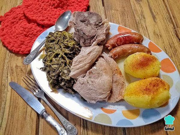 Recette de Lacón aux fanes de navets