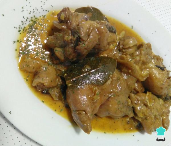 Recette de Pieds de Cochon à la Sauce de Mémé