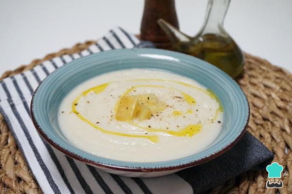 Recette de crème de chou-fleur et pomme