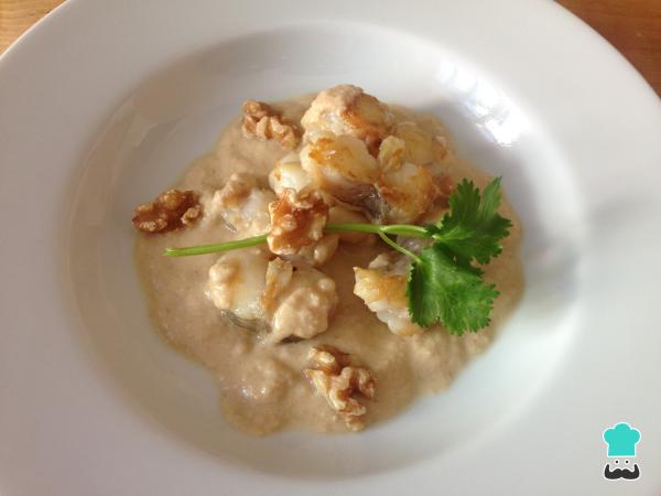 Recette de lotte sauce aux noix