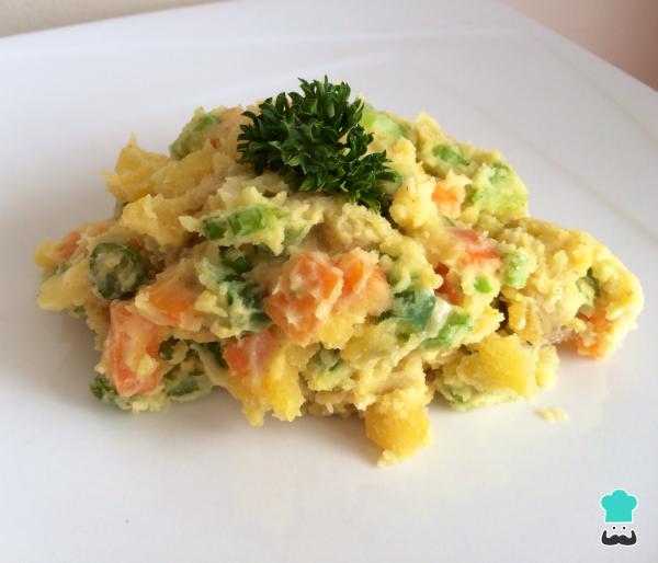 Recette de salade de pommes de terre au céleri