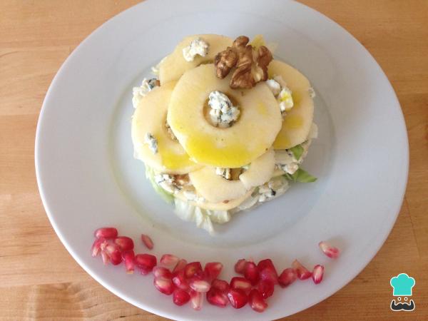 Recette de salade de roquefort et pommes