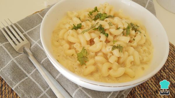 Recette de soupe de coude au fromage