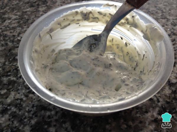 Recette de trempette au fromage avec thym et origan