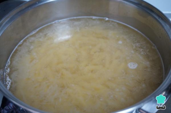 Recette de gâteau aux macaronis - Étape 1