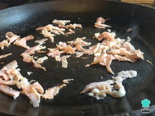 Recette de Rigatoni à la sauce Amatriciana - Étape 1