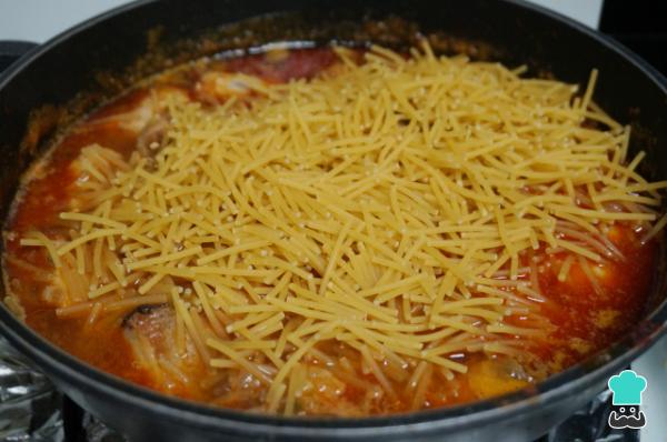 Recette de nouilles catalanes en cocotte - Étape 8