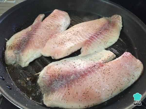 Recette Filet de poisson sauce blanche - Étape 5