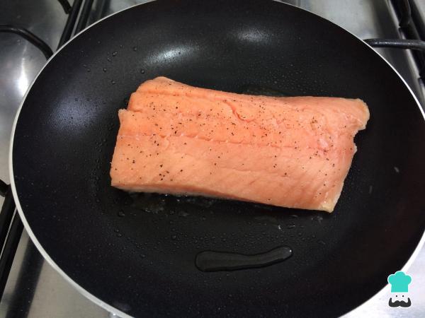 Recette de Tataki de Saumon au Sésame - Étape 2