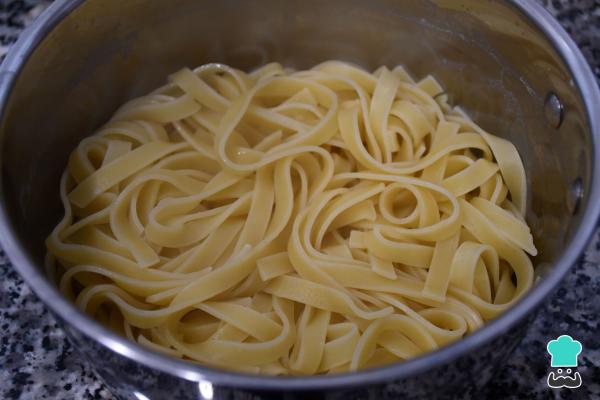 Recette de pâtes au pesto rouge - Étape 4