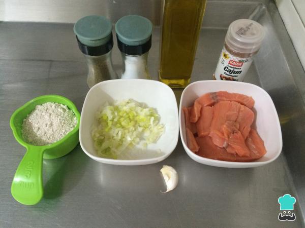 Recette de Burgers au saumon - Étape 1