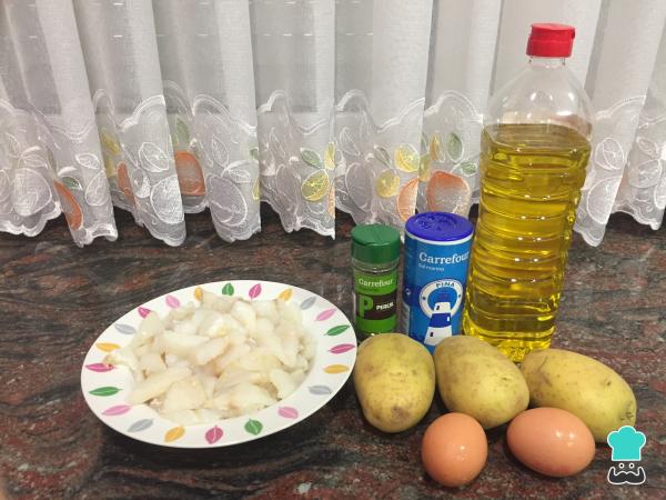 Recette de Pommes de terre à l'œuf et à la morue - Étape 1