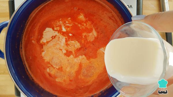 Recette de Spaghettis rouges à la crème - Étape 4