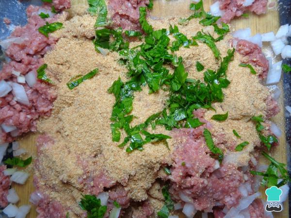 Recette de boulettes de viande enrobées de bacon au four – Étape 3