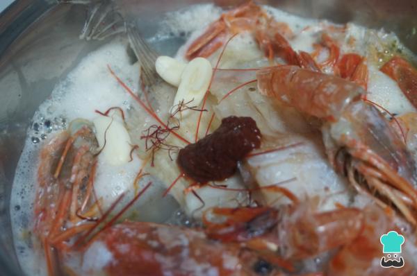 Recette Fideuá aux fruits de mer - Étape 1