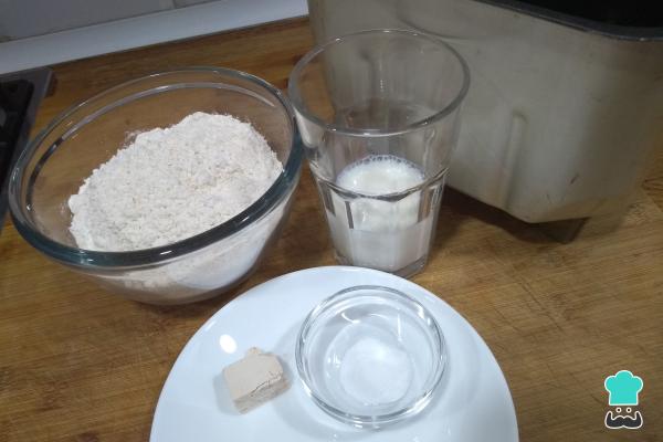 Recette de pizza au pepperoni - Étape 1