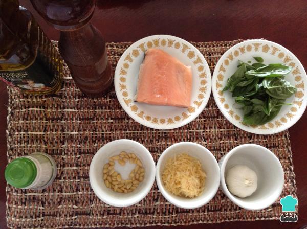 Recette Saumon au pesto - Étape 1