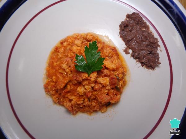 Recette Chorizo ​​​​à l'oeuf en sauce rouge - Étape 7