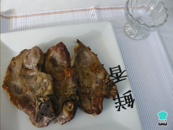 Recette de Côtelettes de porc à la sauce à l'oignon - Étape 7