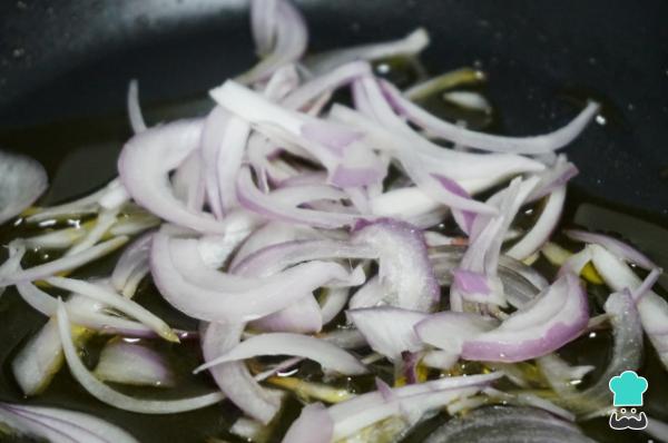 Recette de Morue dorée (bacalhau à brás) - Étape 3