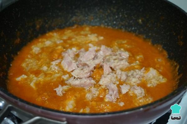 Recette de Macaroni au thon et tomate - Étape 3