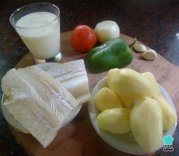 Recette de Cabillaud aux Pommes de Terre au Lait - Étape 1