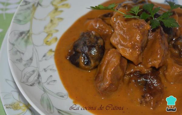 Recette de Ragoût de Bœuf aux Prunes