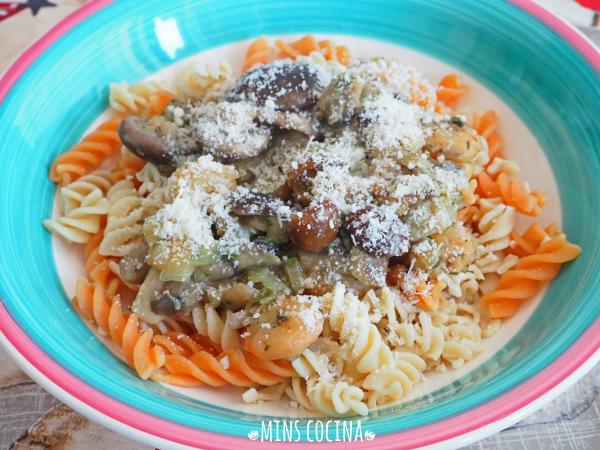 Recette de Spirales aux champignons et crevettes (sans gluten)