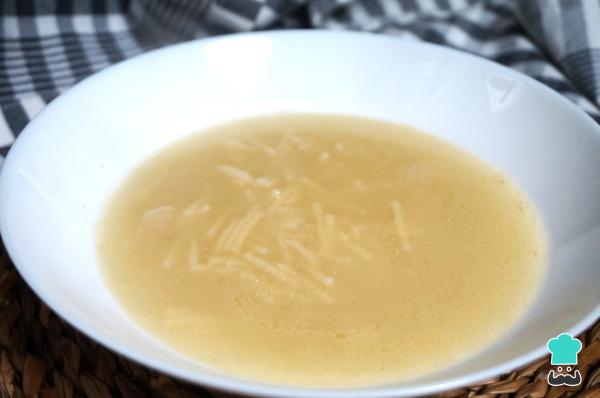 Recette de bouillon de poulet de grand-mère