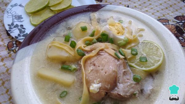 Recette de bouillon de poulet péruvien