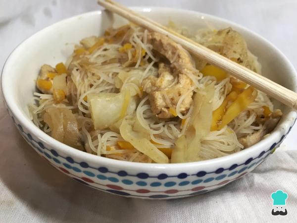 Recette de chow mein au poulet