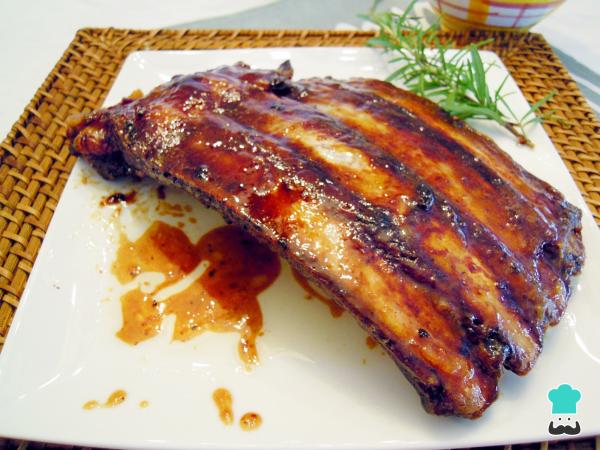 Recette de côtes levées au miel et à la moutarde