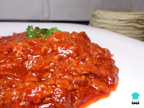 Recette de couennes de porc pressées à la sauce chili guajillo