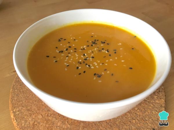 Recette de crème de potiron et carottes au gingembre