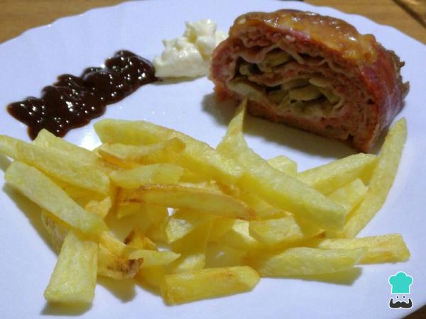 Recette de rouleau de viande hachée enrobé de bacon