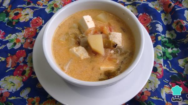 Recette de soupe au fromage et aux pommes de terre